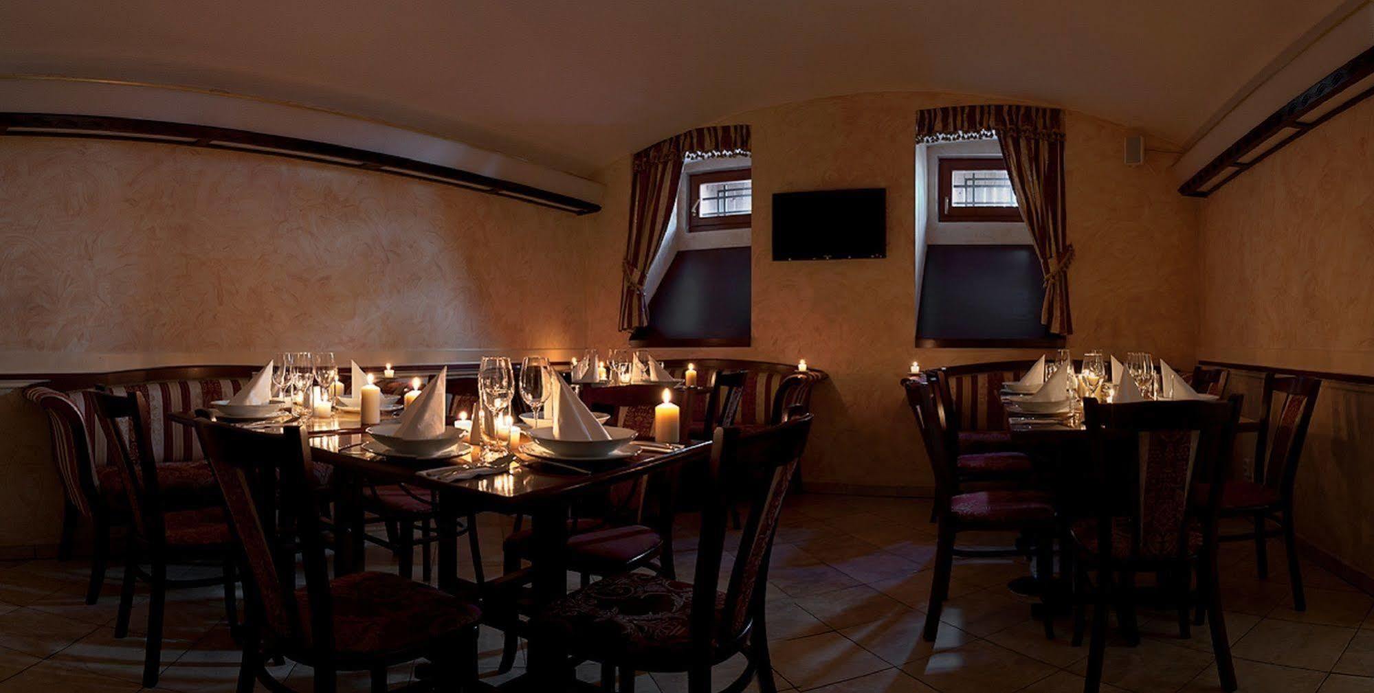 Amigo City Centre Prag Restoran fotoğraf
